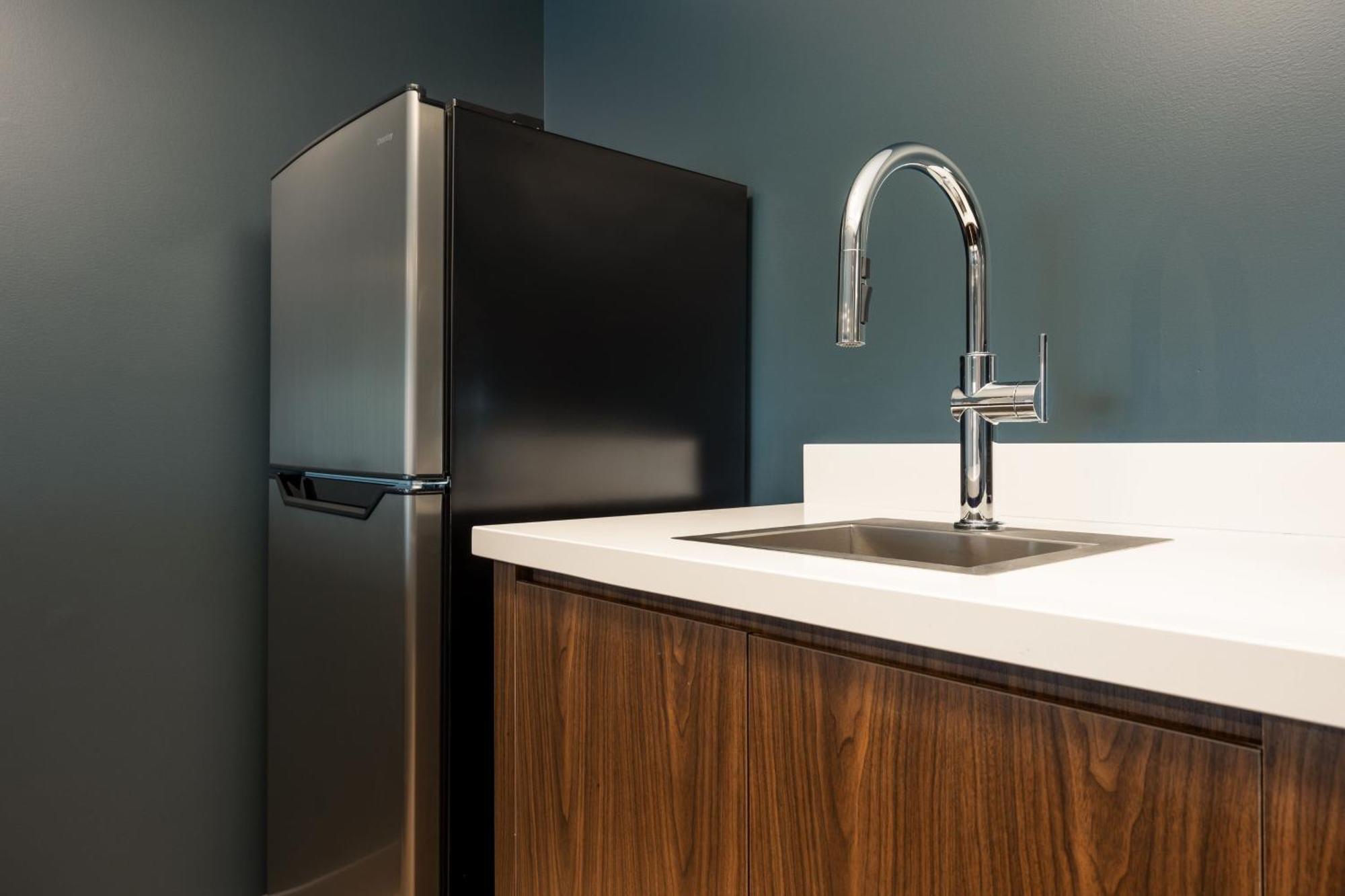 Four Points By Sheraton Airport 3* Kelowna