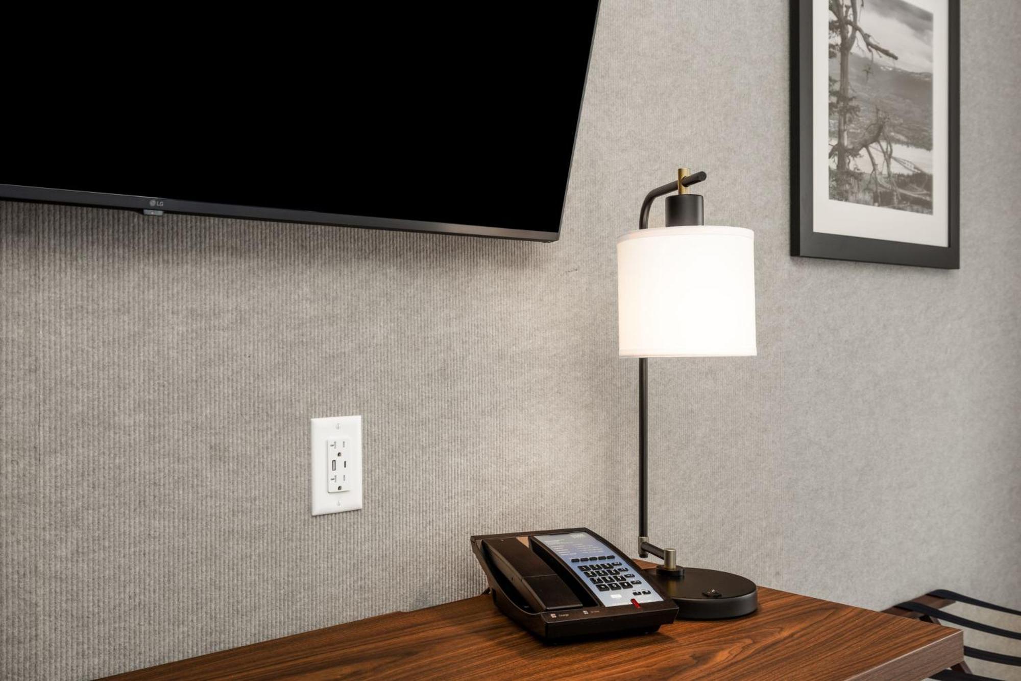 Four Points By Sheraton Airport 3*