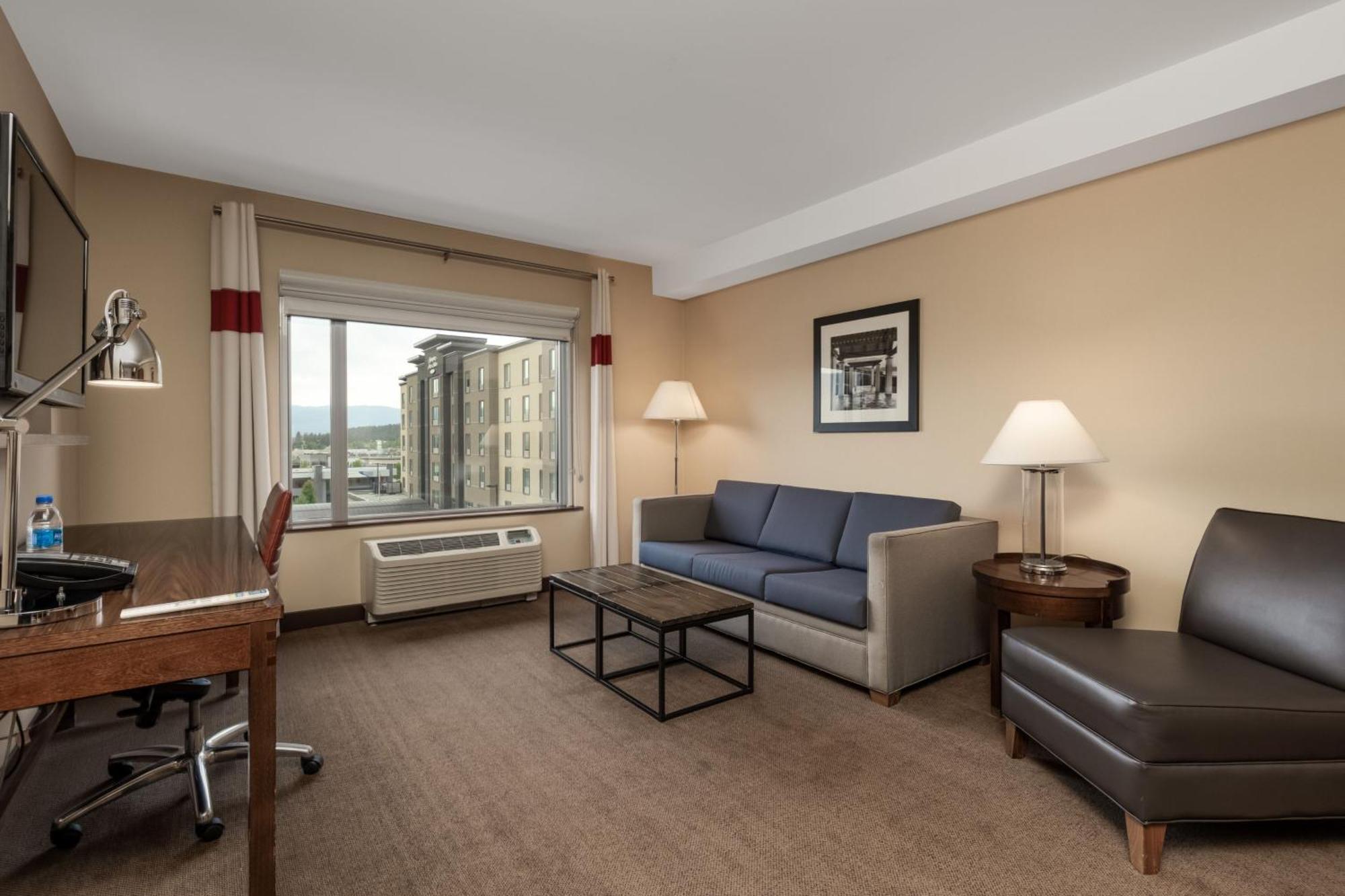 Hotel Four Points By Sheraton Airport Kelowna