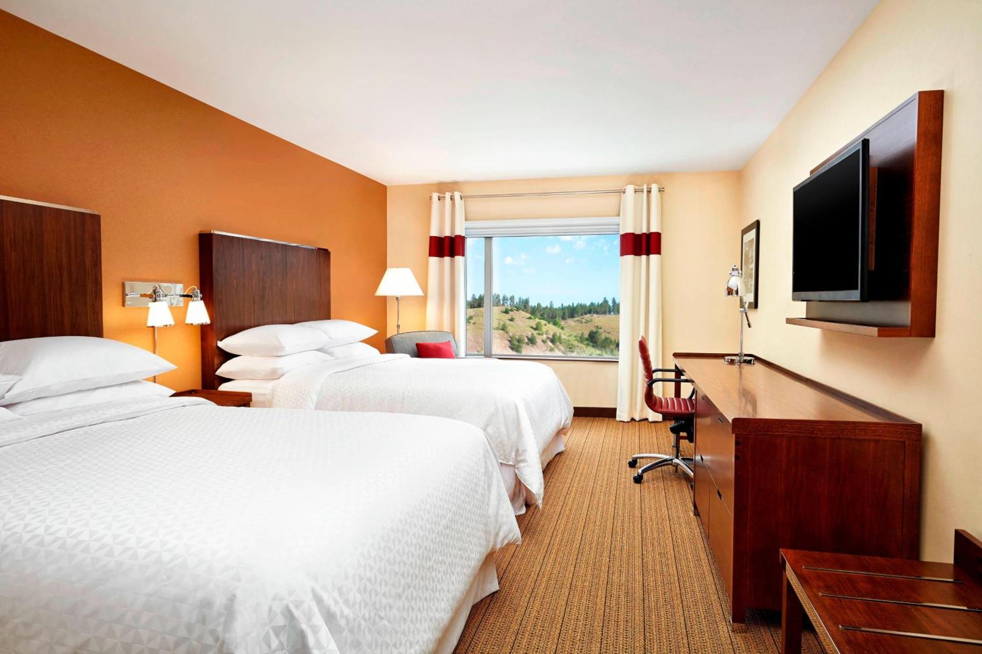 Four Points By Sheraton Airport Kelowna